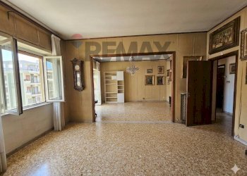 Stanza vuota - Quadrilocale Via Giovanni Santoro
 
14, Salerno - foto 25