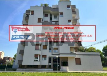 Edificio all\'aperto - Trilocale via valosa di sopra
 
23, Monza - foto 1