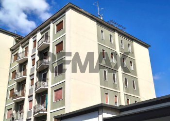 Edificio all\'aperto - Trilocale via Oreste Pennati
 
1, Monza - foto 33