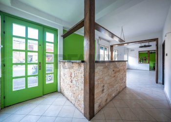 Hall / corridoio - Commercial Premises Piazza Giovanni XXIII
7, Voghiera - photo 6