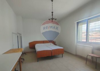 Camera / camera da letto - Quadrilocale Piazza Giacomo Matteotti
snc, L'Aquila - foto 10
