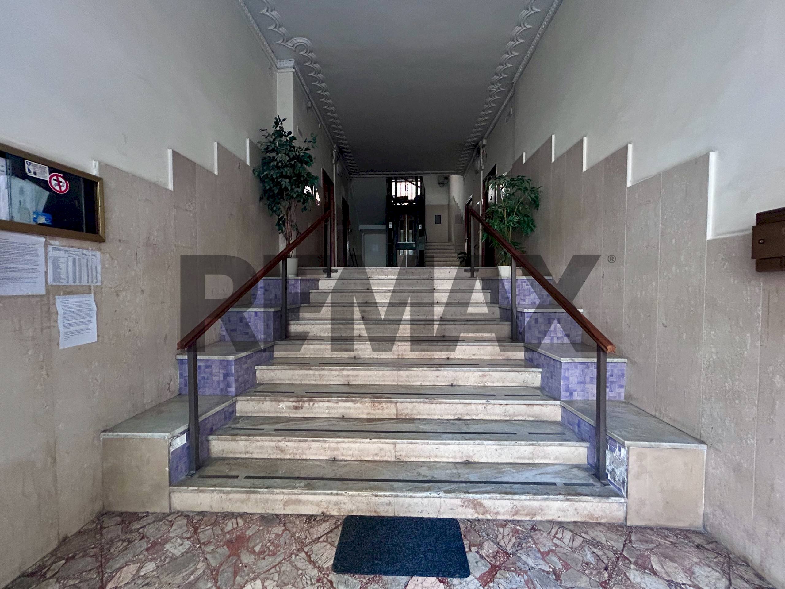 Ricezione / Lobby - Terreno non edificabile via San Cristofaro
5, Portici - foto 2