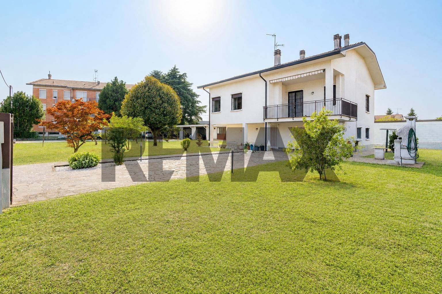 Casa all\'aperto - Villa VIA PIETRO MASCAGNI
 
5, Cornate d'Adda - photo 1