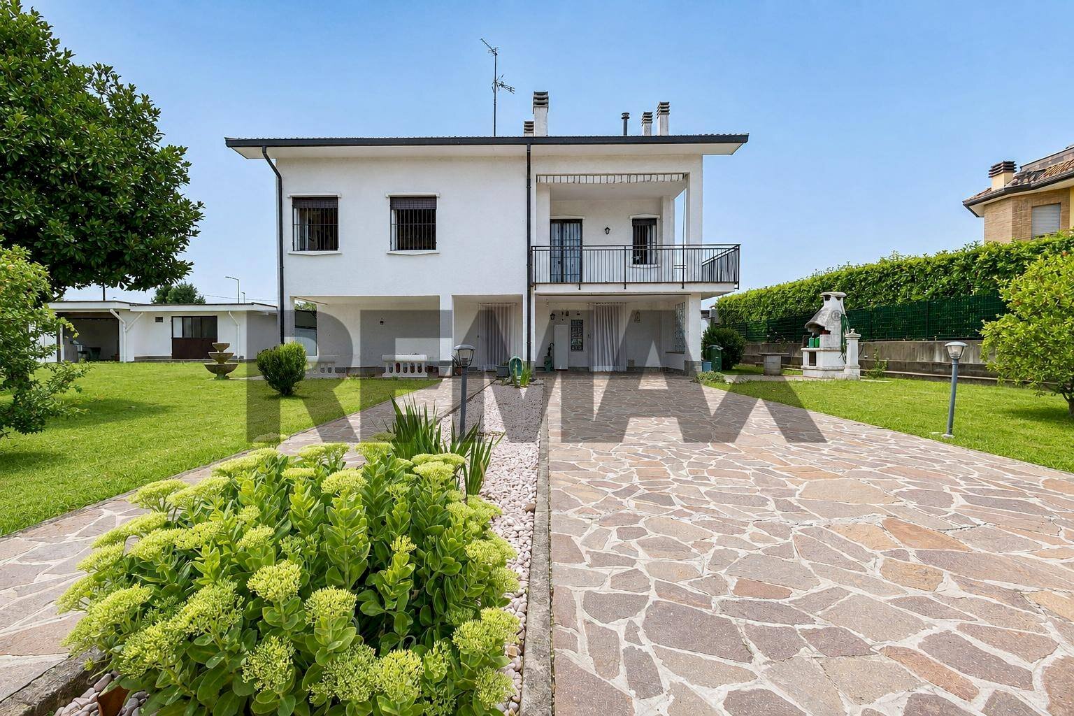 Casa all\'aperto - Villa VIA PIETRO MASCAGNI
5, Cornate d'Adda - photo 2