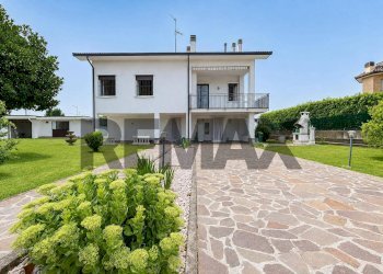 Casa all\'aperto - Villa VIA PIETRO MASCAGNI
 
5, Cornate d'Adda - photo 2