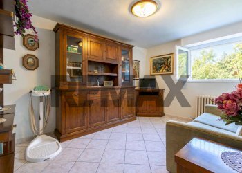 Soggiorno - Villa VIA PIETRO MASCAGNI
 
5, Cornate d'Adda - photo 24
