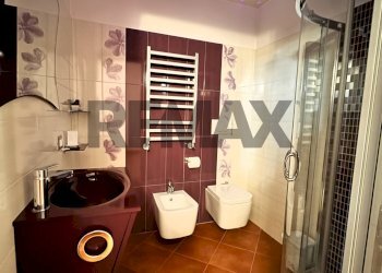 Bagno - Villa Via Greta Garbo
 
13, Roma - foto 7