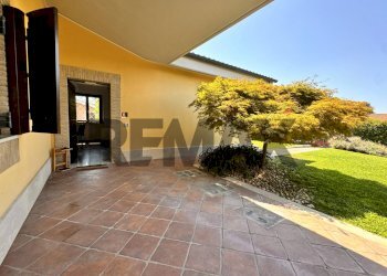 Terrazza - Villa Via Greta Garbo
 
13, Roma - foto 39