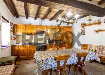 Cucina - Casa semi indipendente Strada Iggio
 
-, Pellegrino Parmense - foto 22