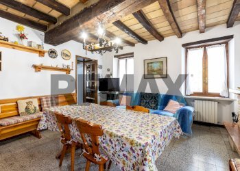 Sala da pranzo - Casa semi indipendente Strada Iggio
 
-, Pellegrino Parmense - foto 24