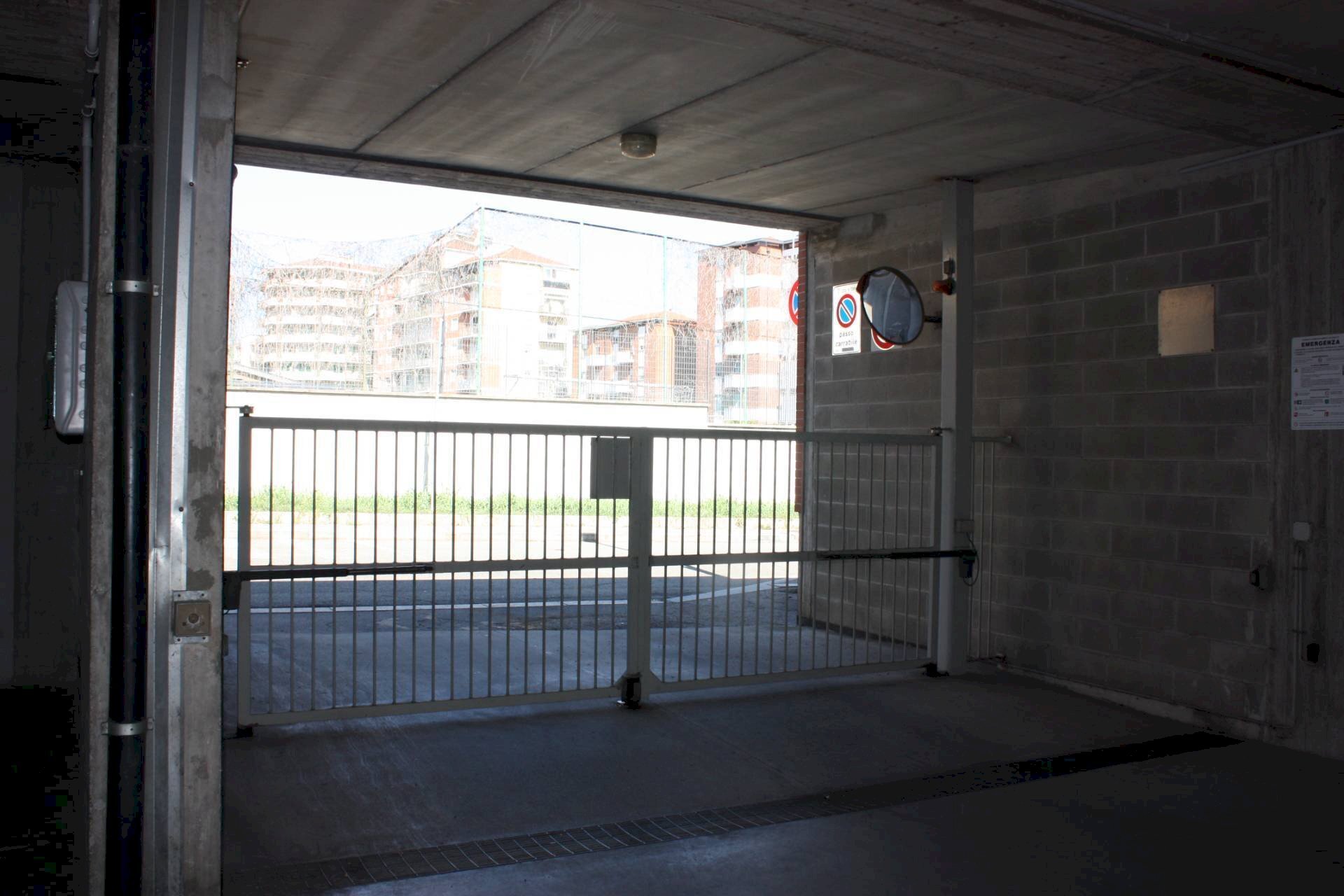 Passo Carraio - Box Via Tommaso Vallauri
32A, Torino - foto 3