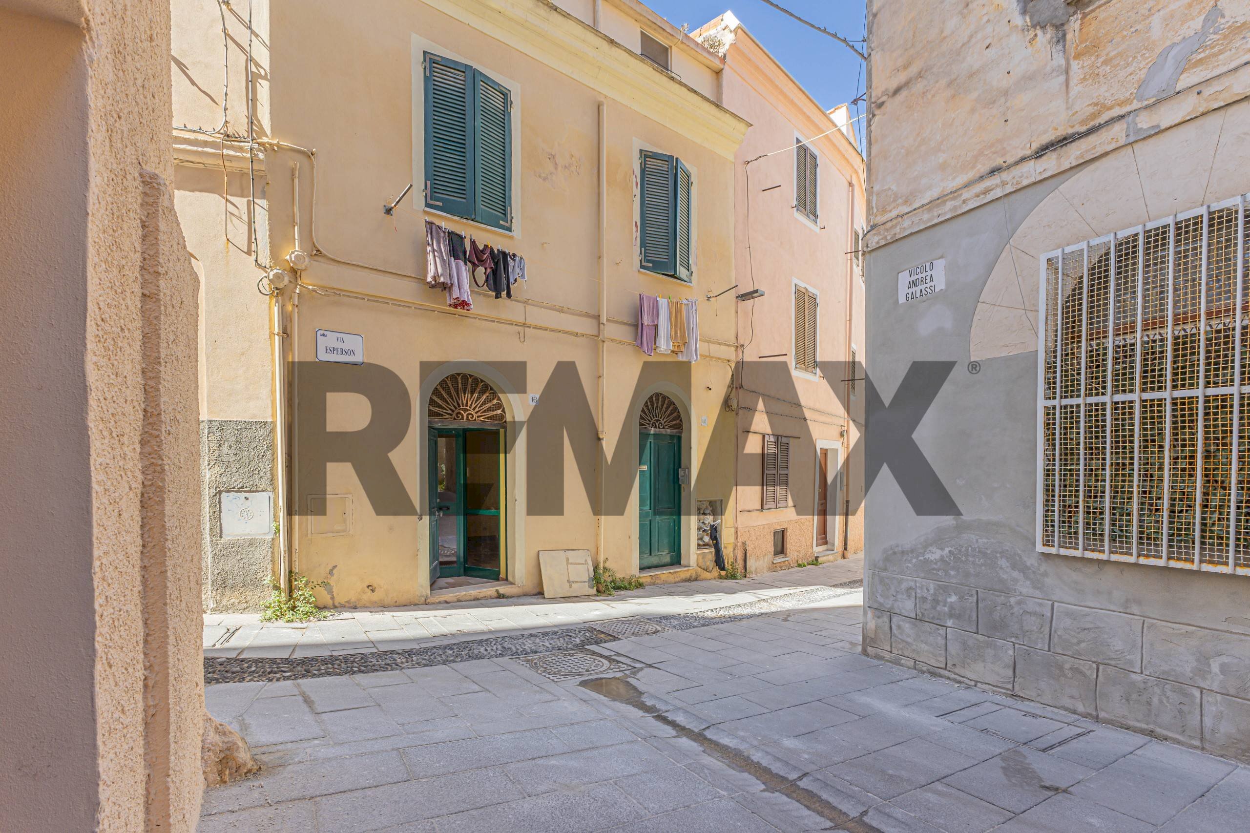 Edificio all\'aperto - Three-room apartment Via Esperson
16, Sassari - photo 3