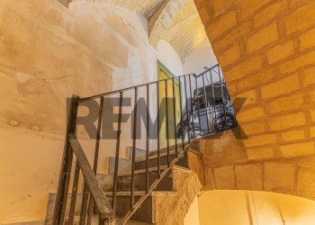 Scale - Three-room apartment Via Esperson
 
16, Sassari - photo 10
