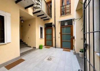 Foto 2 - Trilocale Vicolo Forno Ai Maestri D'acqua
 
7, Palermo - foto 2