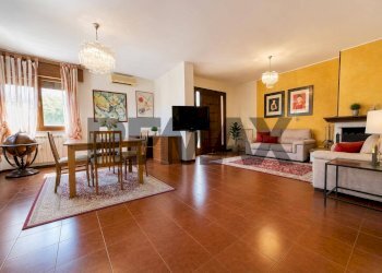 Sala da pranzo - Casa indipendente Via Luca Signorelli
 
14, Venezia - foto 4