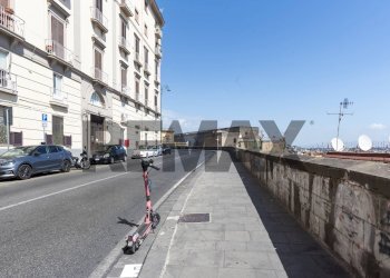 Edificio all\'aperto - Trilocale Corso Vittorio Emanuele
 
SNC, Napoli - foto 2
