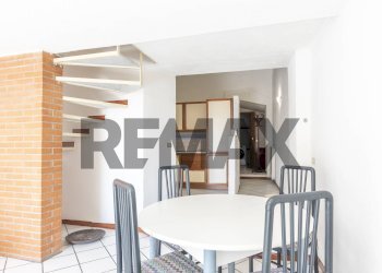 Sala da pranzo - Trilocale Corso Vittorio Emanuele
 
SNC, Napoli - foto 12