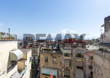 Edificio all\'aperto - Trilocale Corso Vittorio Emanuele
 
SNC, Napoli - foto 20