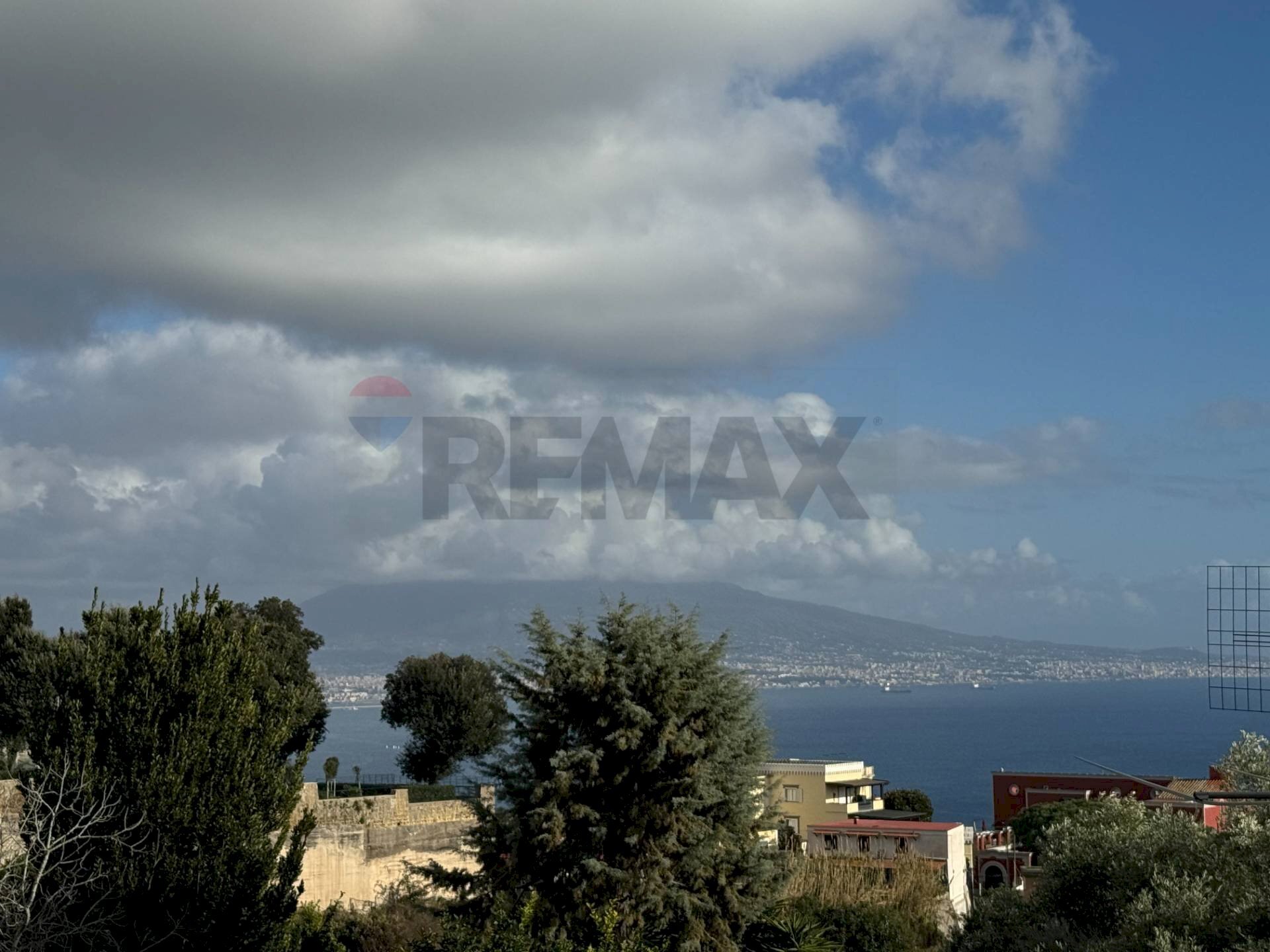 Edificio all\'aperto - Appartamento Via Manzoni
 
216, Napoli - foto 1