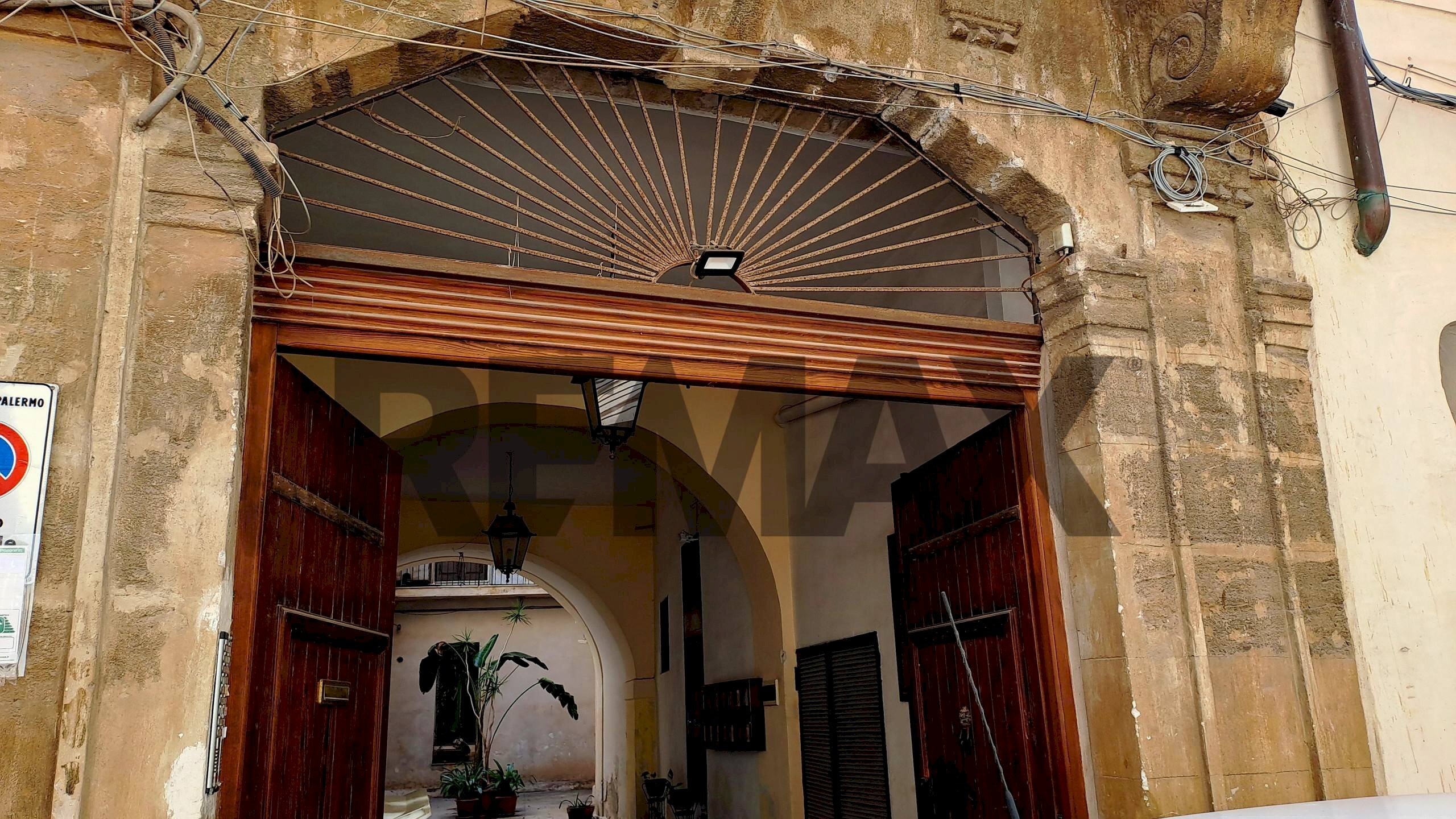 Edificio all\'aperto - Apartment via Lungarini
 
20, Palermo - photo 1
