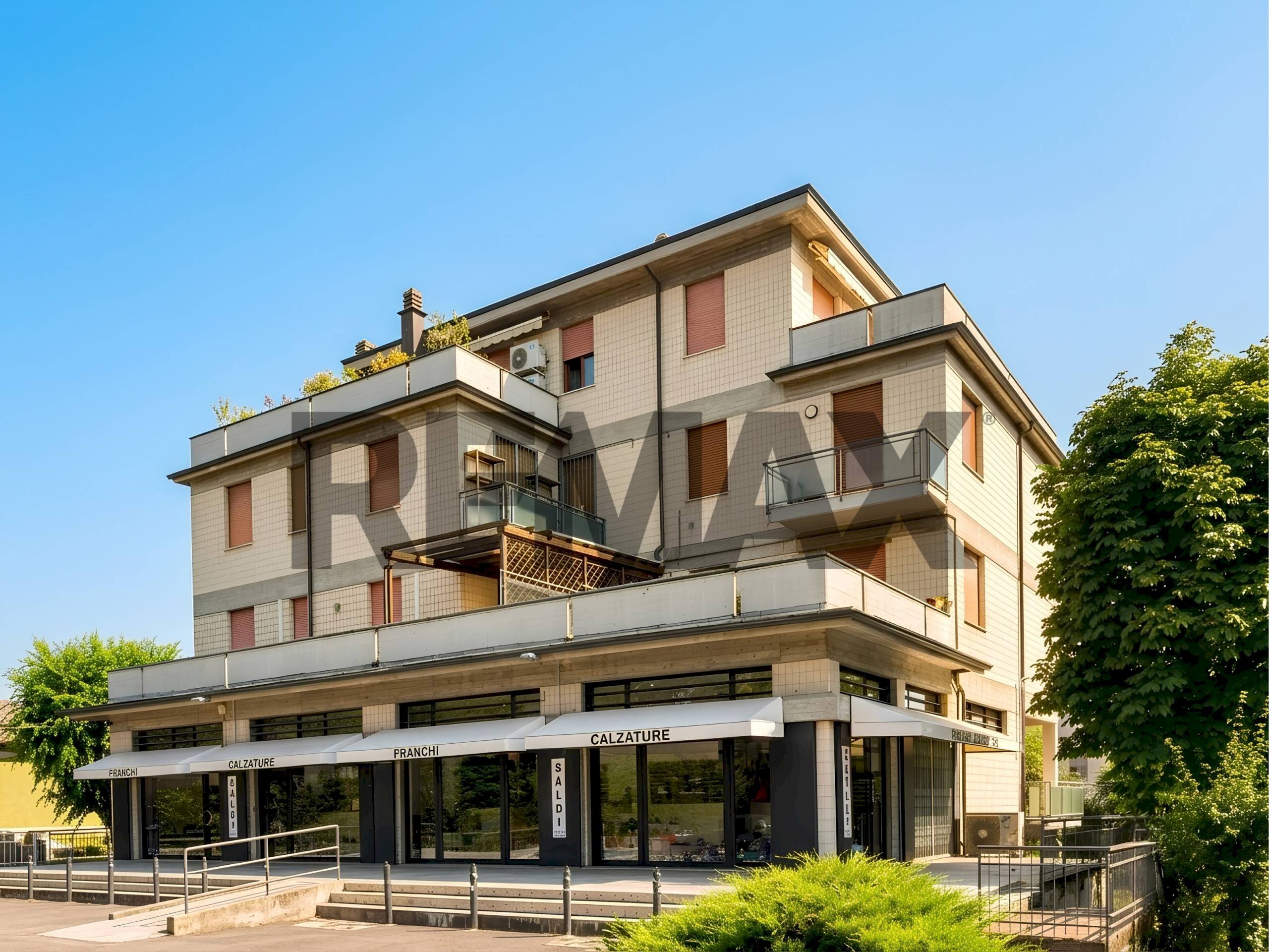Edificio all\'aperto - Appartamento Via Rovani
 
2, Reggio nell'Emilia - foto 1