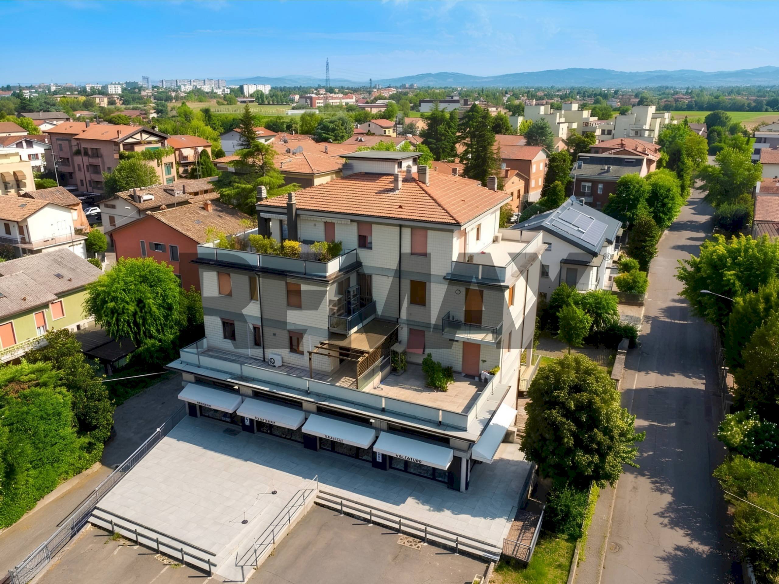 Edificio all\'aperto - Appartamento Via Rovani
2, Reggio nell'Emilia - foto 2