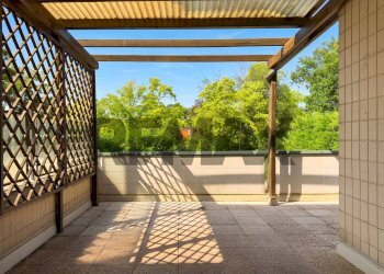 Terrazza - Appartamento Via Rovani
 
2, Reggio nell'Emilia - foto 8