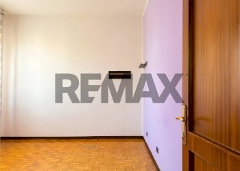 Stanza vuota - Appartamento Via Rovani
 
2, Reggio nell'Emilia - foto 12
