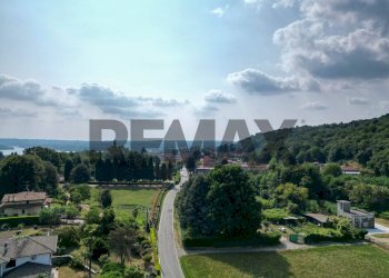 Vista delle montagne - Casa semi indipendente Via Puccini
 
2, Dormelletto - foto 7