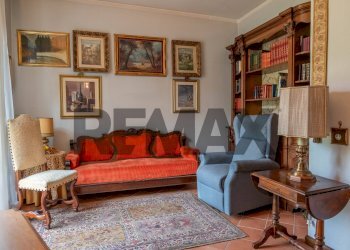 Soggiorno - Casa semi indipendente Via Puccini
 
2, Dormelletto - foto 8