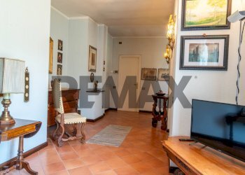 Soggiorno - Casa semi indipendente Via Puccini
 
2, Dormelletto - foto 9