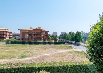 Edificio all\'aperto - Trilocale Via Luigi Vanvitelli
 
16, Novara - foto 21