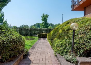 Giardino - Trilocale Via Luigi Vanvitelli
 
16, Novara - foto 28