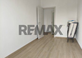 Stanza vuota - Three-room apartment Corso liberazione
 
20, Arona - photo 8