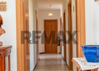 Hall / corridoio - Attic Via Spreafico
26, Novara - photo 7