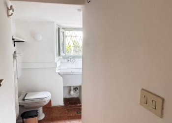 Foto 4 - Trilocale VIA GRUMI
 
1, Corte Franca - foto 4