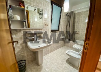 Bagno - Casa indipendente Via Athena
snc, Carovigno - foto 12