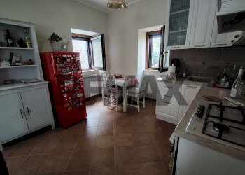 Cucina - Casa semi indipendente Via Portanova
 
32, Torella del Sannio - foto 11