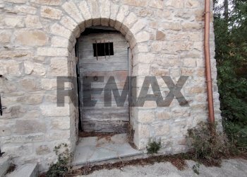 Casa all\'aperto - Casa semi indipendente Via Portanova
 
32, Torella del Sannio - foto 28