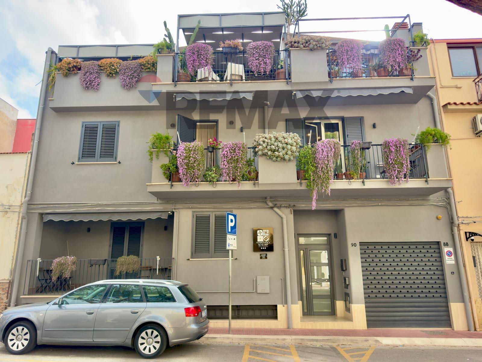 Casa all\'aperto - Quadrilocale Via Francesco Crispi
90, Terrasini - foto 2
