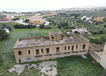 Casa all\'aperto - Terreno edificabile VIA CROCIFISELLO
SNC, Valderice - foto 2
