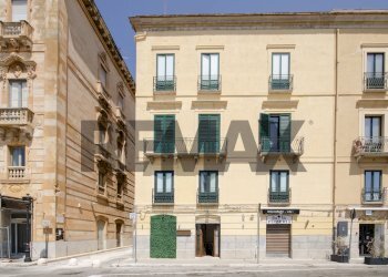 Edificio all\'aperto - Locale Commerciale Viale Regina Elena
 
28, Trapani - foto 13