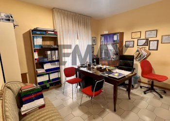 Ufficio - Appartamento Via Emerico Amari
 
9, Partinico - foto 5