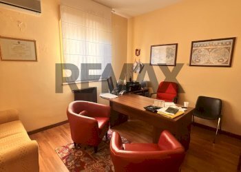 Ufficio - Appartamento Via Emerico Amari
 
9, Partinico - foto 13