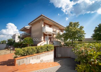Foto 10 - Villa Via Enrico De Nicola
 
12, Crispiano - foto 10