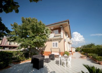 Foto 12 - Villa Via Enrico De Nicola
 
12, Crispiano - foto 12
