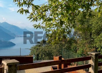 Vista dell\'acqua - Villa naro
 
snc, Gravedona ed Uniti - foto 2