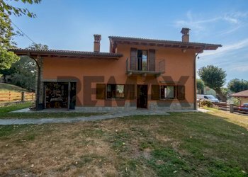 Casa all\'aperto - Villa naro
 
snc, Gravedona ed Uniti - foto 3