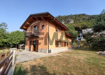 Casa all\'aperto - Villa naro
 
snc, Gravedona ed Uniti - foto 7