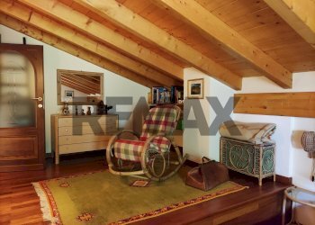 Camera / camera da letto - Villa naro
 
snc, Gravedona ed Uniti - foto 27